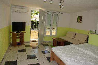 Ferienwohnung in Malinska (Primorsko-Goranska) oder Ferienwohnung oder Ferienhaus