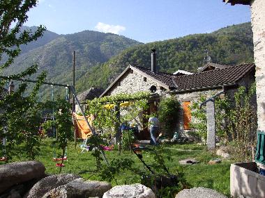 Ferienhaus in Roveredo (Bellinzona) oder Ferienwohnung oder Ferienhaus
