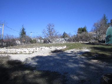Ferienhaus in MONIEUX (Vaucluse) oder Ferienwohnung oder Ferienhaus