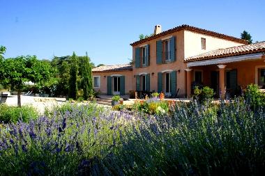 Villa in Lorgues (Var) oder Ferienwohnung oder Ferienhaus