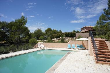 Villa in Salernes (Var) oder Ferienwohnung oder Ferienhaus