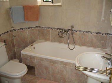 Ferienhaus in Primo�ten (Sibensko-Kninska) oder Ferienwohnung oder Ferienhaus