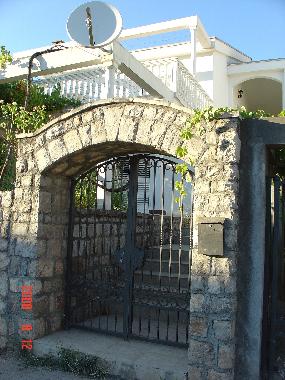 Pension in Budva (Montenegro) oder Ferienwohnung oder Ferienhaus