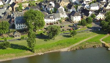 Blick von der Gtterley auf Haus Bonita