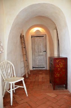 Ausgang vom 3. Schlafzimmer zum Wohnzimmer, rechts Privatbad.