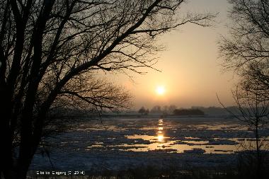 Elbe bei Eisgang