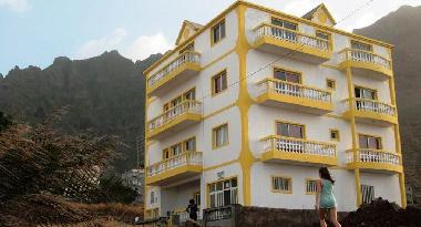 Pension in Ponta do Sol (Ribeira Grande) oder Ferienwohnung oder Ferienhaus