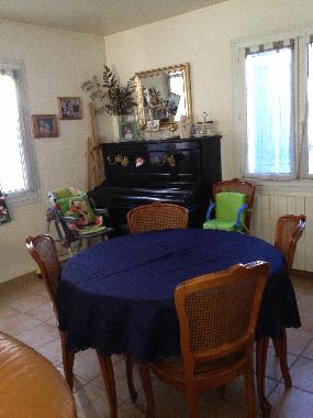 Villa in n�bian (H�rault) oder Ferienwohnung oder Ferienhaus