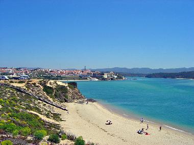 Ansicht von Milfontes und Fluss Mira