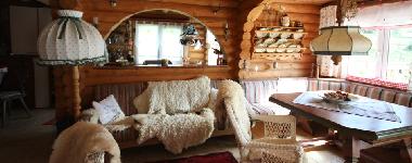 Blick vom Wohnzimmer in die K�che