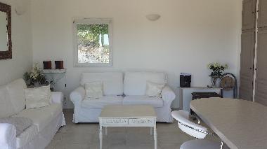 Ferienhaus in Roussas (Dr�me) oder Ferienwohnung oder Ferienhaus