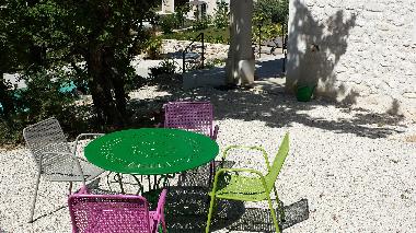 Ferienhaus in Roussas (Dr�me) oder Ferienwohnung oder Ferienhaus