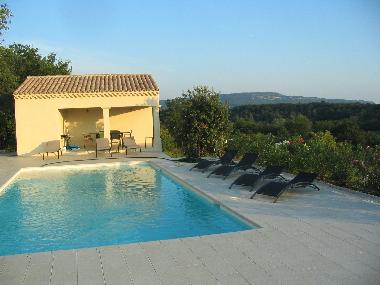 Ferienhaus in Roussas (Dr�me) oder Ferienwohnung oder Ferienhaus