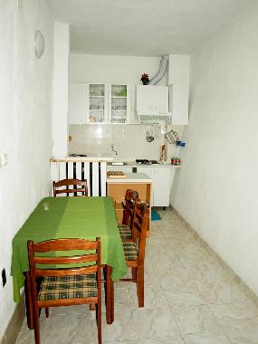 Ferienwohnung in Pisak (Splitsko-Dalmatinska) oder Ferienwohnung oder Ferienhaus