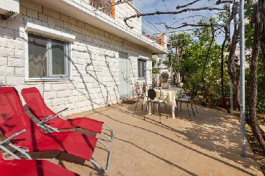 Pension in Okrug Gornji (Splitsko-Dalmatinska) oder Ferienwohnung oder Ferienhaus