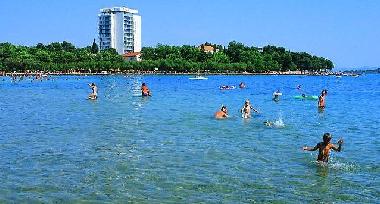 Ferienhaus in Vodice (Sibensko-Kninska) oder Ferienwohnung oder Ferienhaus