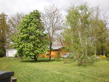 Grundstck mit ausgebautem Bauwagen