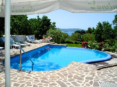 Villa in Sv. Filip i Jakov (Zadarska) oder Ferienwohnung oder Ferienhaus