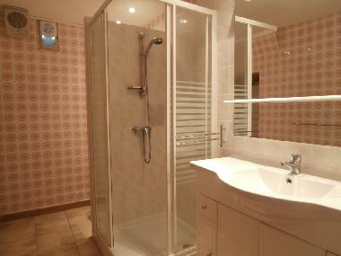 Ferienhaus in PAULHAN (H�rault) oder Ferienwohnung oder Ferienhaus