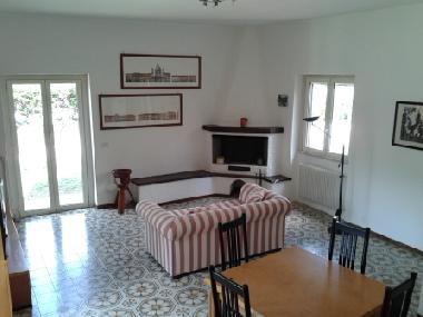 Villa in Marina di Cerveteri (Rom) oder Ferienwohnung oder Ferienhaus