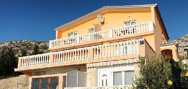 Ferienwohnung in Starigrad Paklenica (Zadarska) oder Ferienwohnung oder Ferienhaus