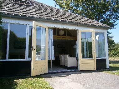 Sehr helle Wohnung mit grosser Terasse