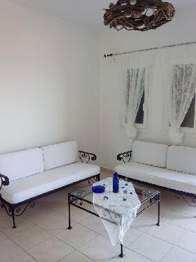 Ferienhaus in KYPRI (Kyklades) oder Ferienwohnung oder Ferienhaus