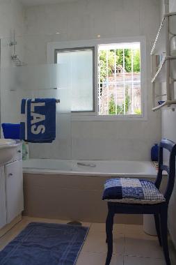 badezimmer von schlafzimmer 2 