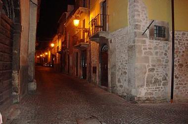 Ferienhaus in Sulmona (L'Aquila) oder Ferienwohnung oder Ferienhaus