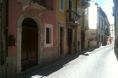 Ferienhaus in Sulmona (L'Aquila) oder Ferienwohnung oder Ferienhaus