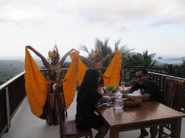 ...oder auf der Dachterrasse mit Candlelight-Dinner ?