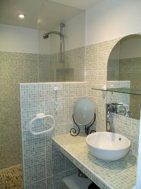 Ferienhaus in Cereste (Alpes-de-Haute-Provence) oder Ferienwohnung oder Ferienhaus