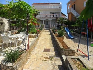 Ferienwohnung in Pirovac (Sibensko-Kninska) oder Ferienwohnung oder Ferienhaus