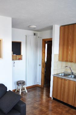 visit the apartment website: www.niddelaigle.jimdo.com/english