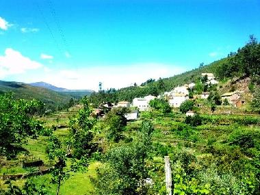Ferienhaus in Aguincho - Alvoco da Serra (Serra da Estrela) oder Ferienwohnung oder Ferienhaus
