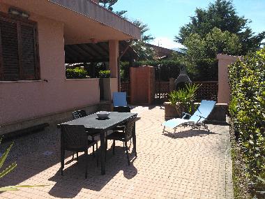 Ferienhaus in Campofelice di Roccella (Palermo) oder Ferienwohnung oder Ferienhaus