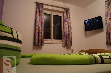 Schlafzimmer | Fernseher