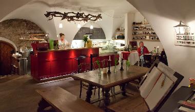 Wein-Restaurant, 5 Tage/Monat geffnet