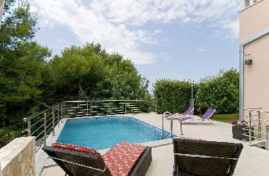 Villa in Okrug Gornji (Splitsko-Dalmatinska) oder Ferienwohnung oder Ferienhaus