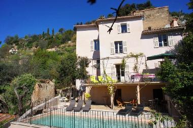 Villa in Cotignac (Var) oder Ferienwohnung oder Ferienhaus