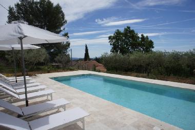 Villa in Flayosc (Var) oder Ferienwohnung oder Ferienhaus