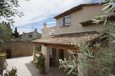 Villa in Flayosc (Var) oder Ferienwohnung oder Ferienhaus