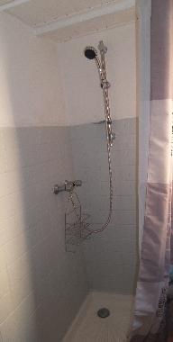 Ferienhaus in LEDENON (Gard) oder Ferienwohnung oder Ferienhaus