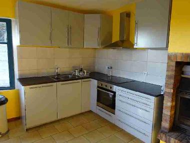 In der 2014 erneuerten K�chenzeile ist auch eine Geschirrsp�lmaschine integriert.