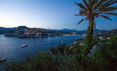 Villa in Andratx (Mallorca) oder Ferienwohnung oder Ferienhaus