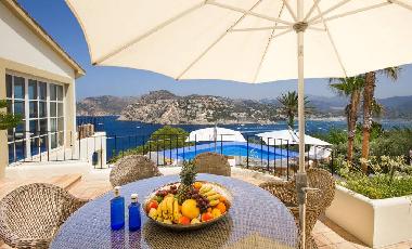 Villa in Andratx (Mallorca) oder Ferienwohnung oder Ferienhaus