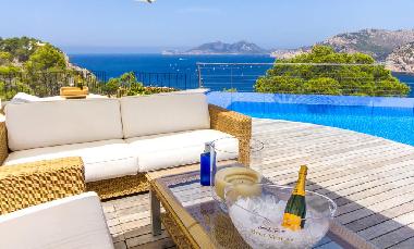 Villa in Andratx (Mallorca) oder Ferienwohnung oder Ferienhaus