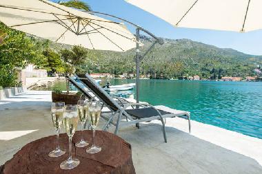 Pension in Dubrovnik (Dubrovacko-Neretvanska) oder Ferienwohnung oder Ferienhaus