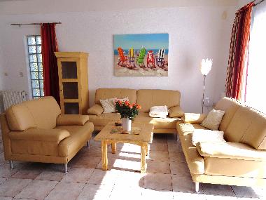 Sonnenhelles Wohnzimmer