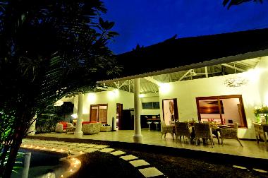Villa in S�minyak (Bali) oder Ferienwohnung oder Ferienhaus